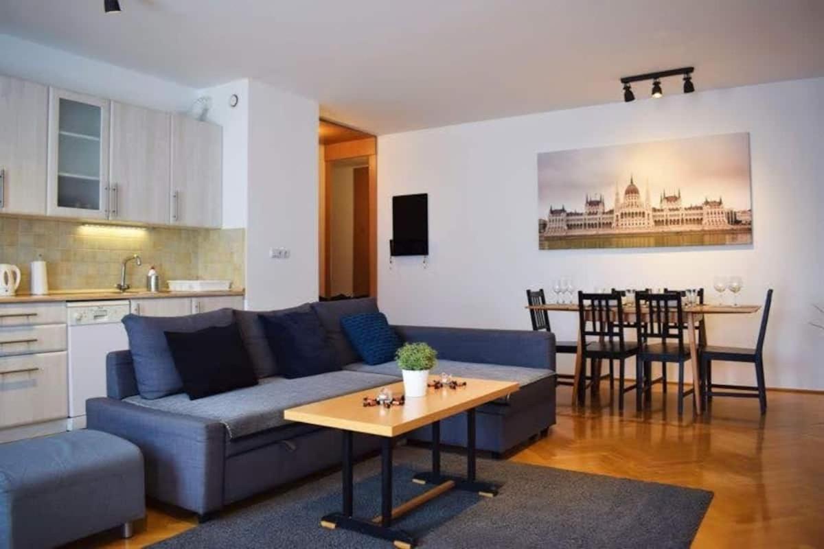 Cosy Apartment In Budapest Downtown With Free Garage Parking エクステリア 写真
